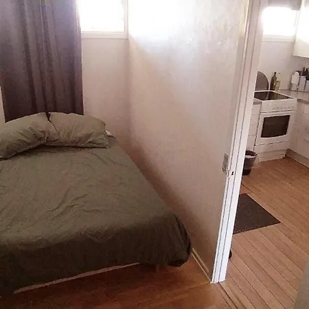 Sunny, Spacious, And Quiet